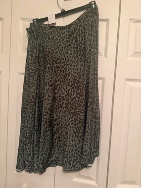 J. Jill Olive Green Leopard Print Skirt